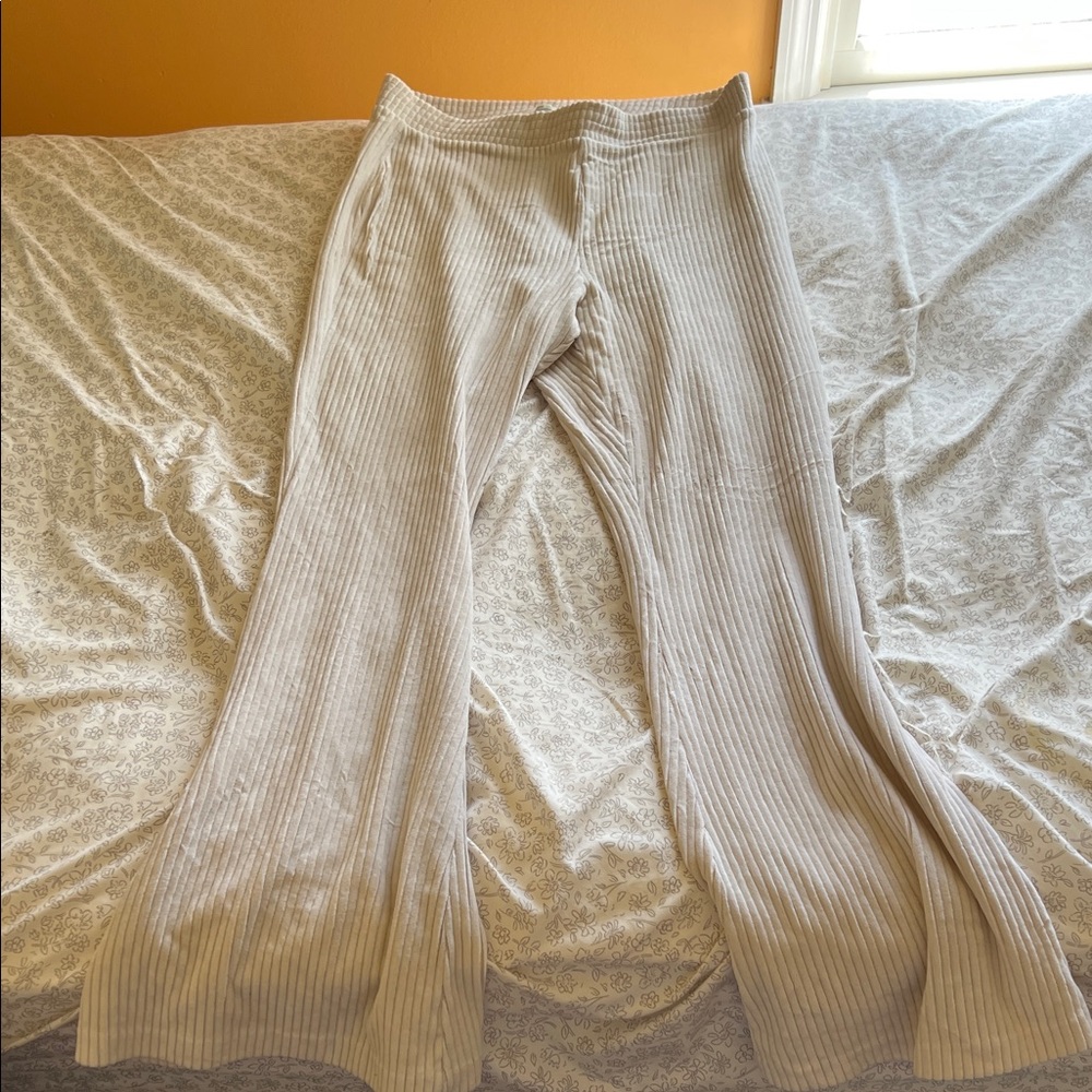 Aerie Cream Ribbed Lounge Pants